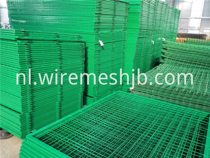 Green Welded Wire Mesh Fence